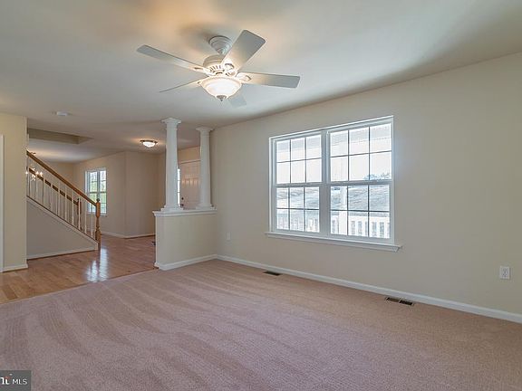5th image of 8014 Portland Ct