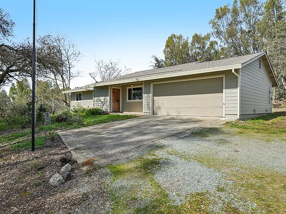 2nd image of 12049 Blake Rd