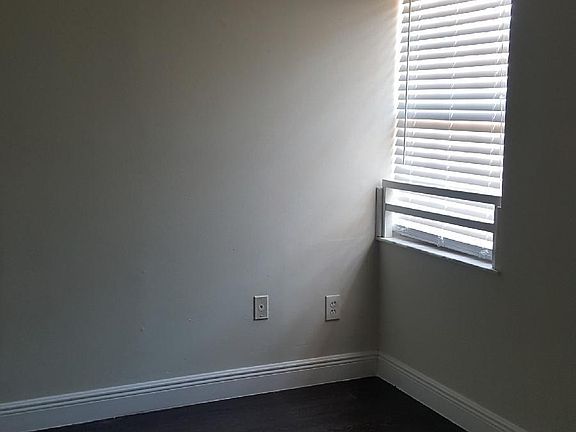 5th image of 20726 SW 81st Pl
