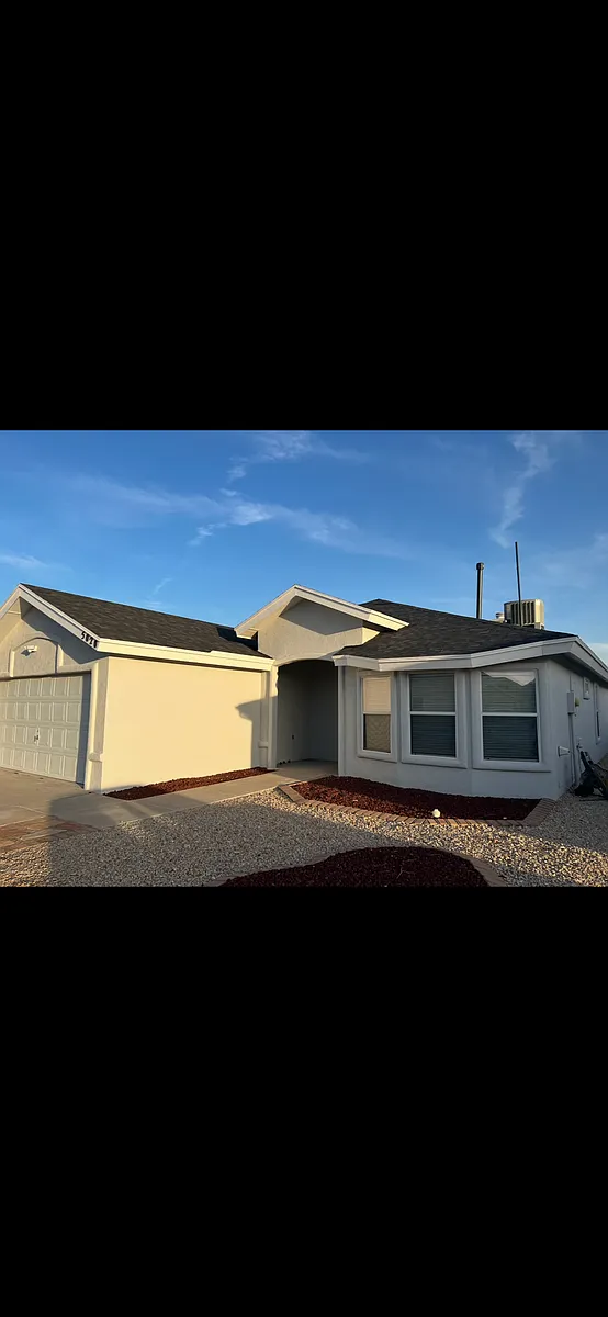 Building Photo - 5020 Cedar Sands Ln