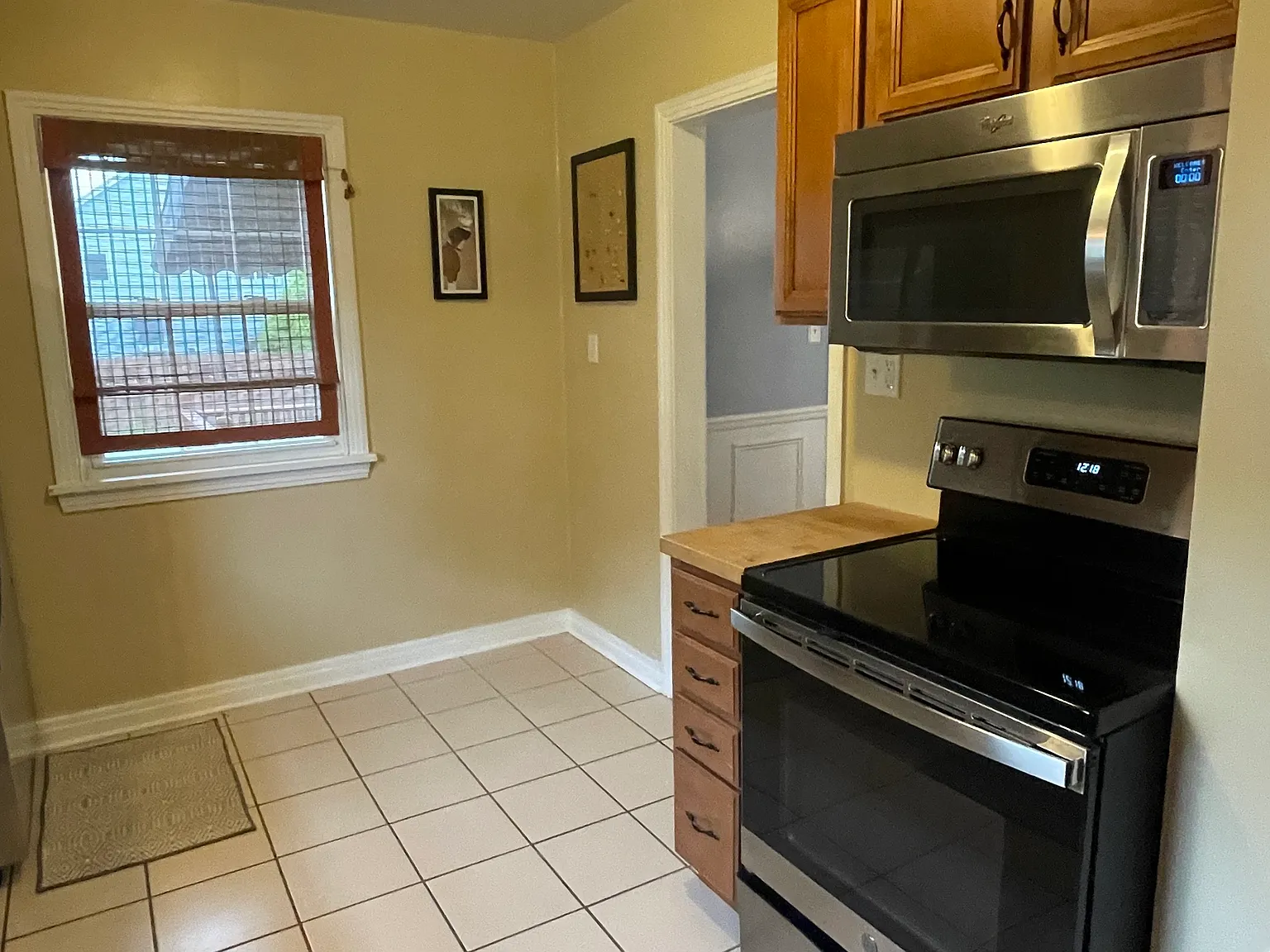 3 bed, 1.5 bath, $1,600 — Photo 4