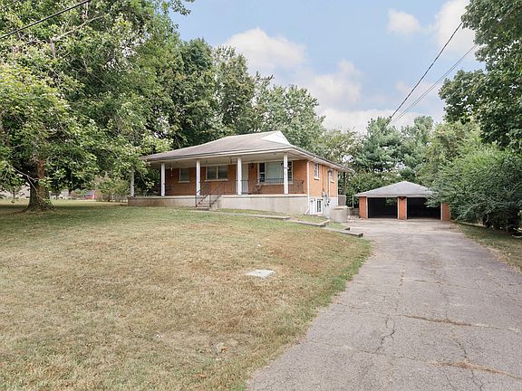 3rd image of 3405 Acacia Ave