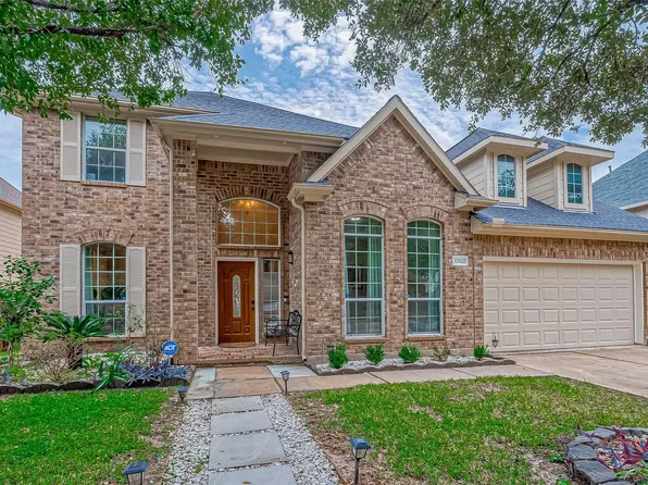 22922 Montclair Park Ln, Spring, TX 77373