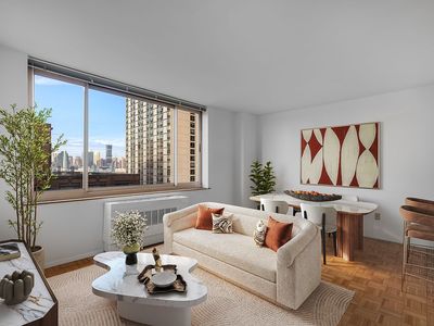 250 S End Ave APT 10A, New York, NY, 10280