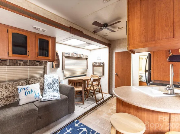 110 Fathom Trl #179H, Mount Gilead, NC 27306