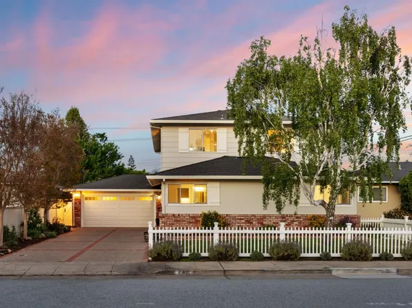 245 Spuraway Dr, San Mateo, CA 94403