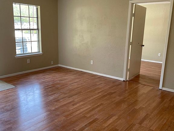 3rd image of 516 Lindo Dr