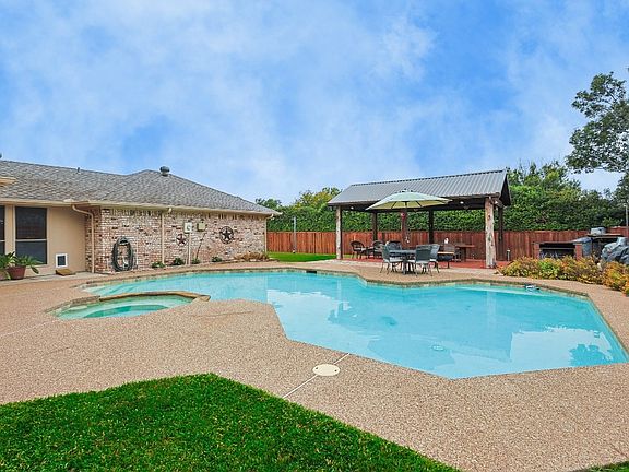 2245 Bay Shr, Carrollton, TX 75006 | Zillow