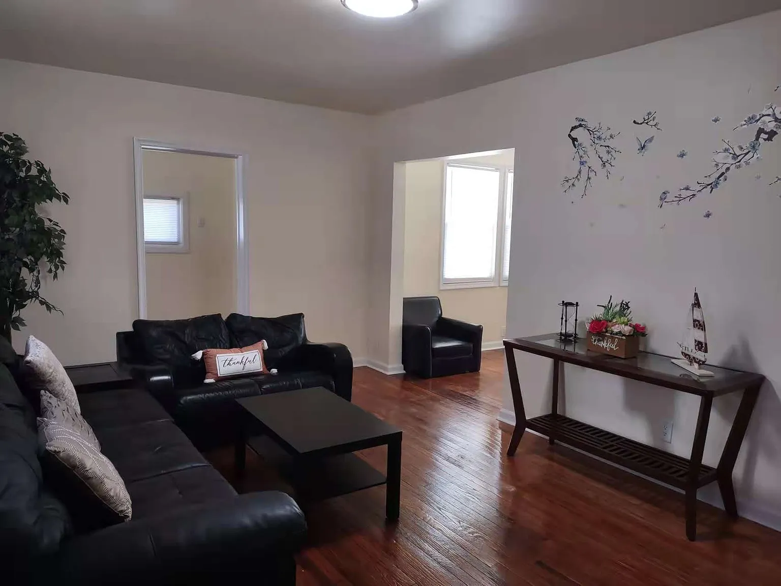109 Rogers Ave — Photo 3