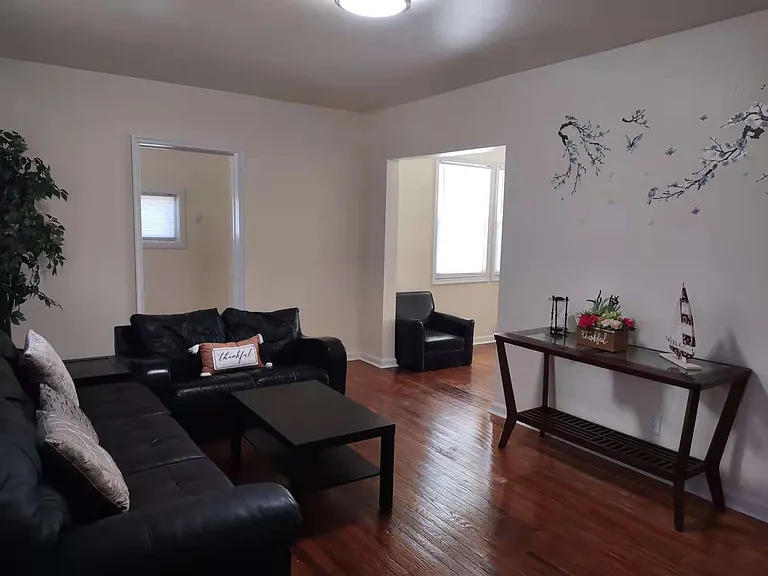 109 Rogers Ave #4 — Photo 2