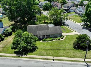 2202 Hershey Ave, East Petersburg, PA 17520