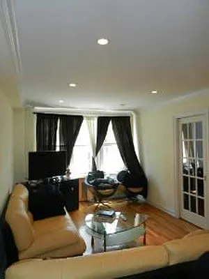 Sold by Skyline Group Real Estate | media 9