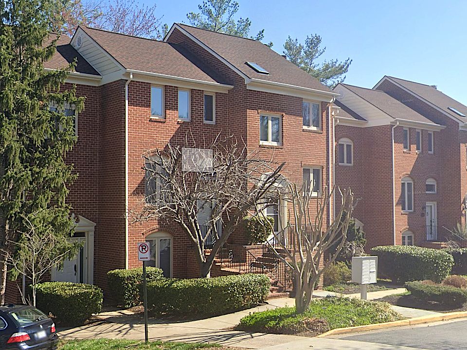 1st image of 1849 N Uhle St