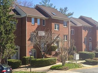 1849 N Uhle St, Arlington, VA 22201