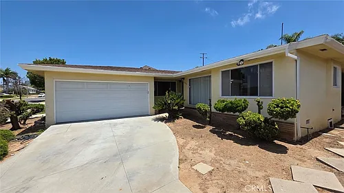 6034 S Kings Rd Photo 1