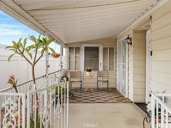 2nd image of 925 S Palm Ave