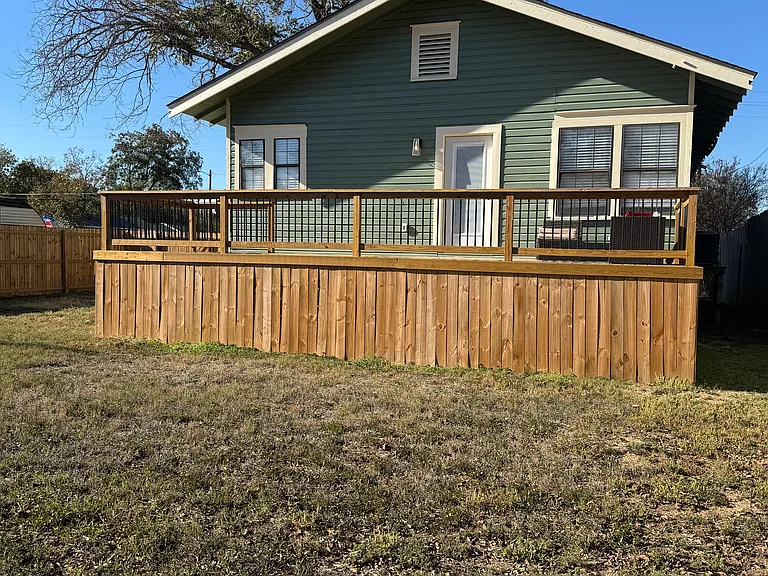 704 Exchange Ave — Photo 20