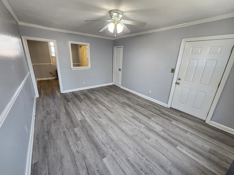 3-1315 Downing Pl NE #3 — Photo 2
