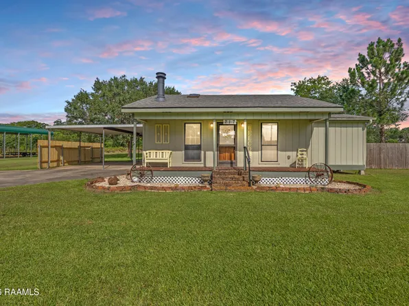 217 Stelly Rd, Carencro, LA 70520