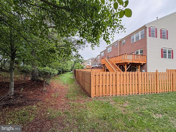 3rd image of 12761 Stone Lined Cir