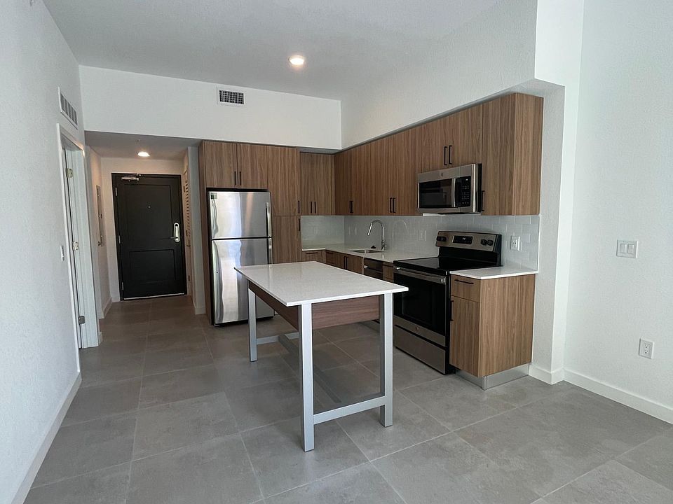 1st image of 505 E Dania Beach Blvd #303