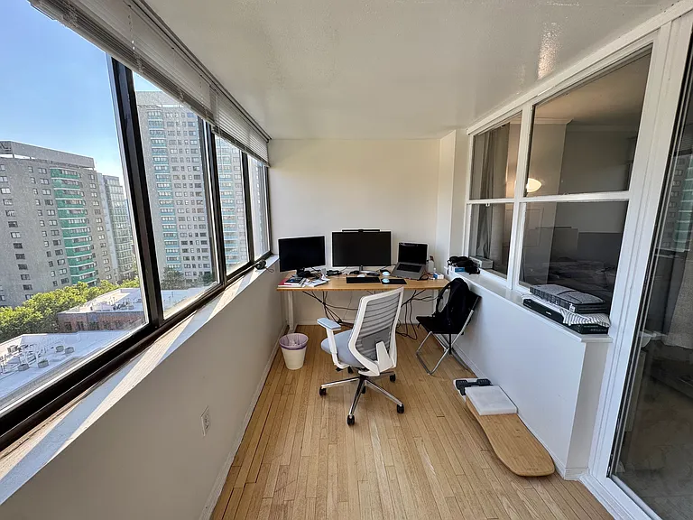 8 Whittier Pl #12F — Photo 11
