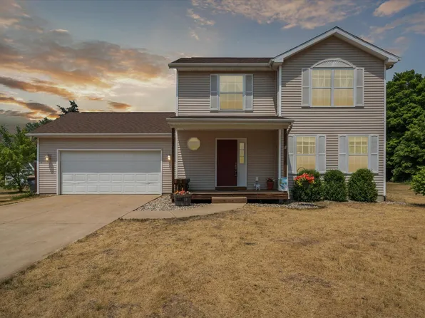10888 Almena Dr, Kalamazoo, MI 49009