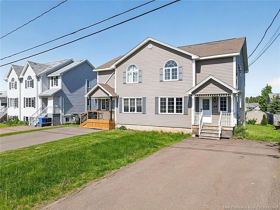 2nd image of 24 Rainford Ct