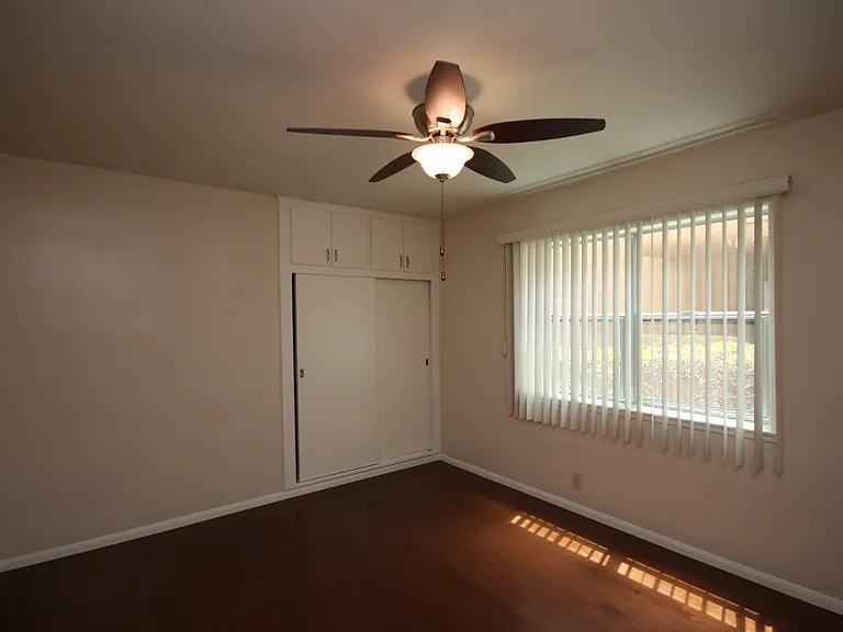 343 S Madison Ave #15 — Photo 12