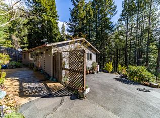 2375 Salmon Creek Rd, Miranda, CA 95553