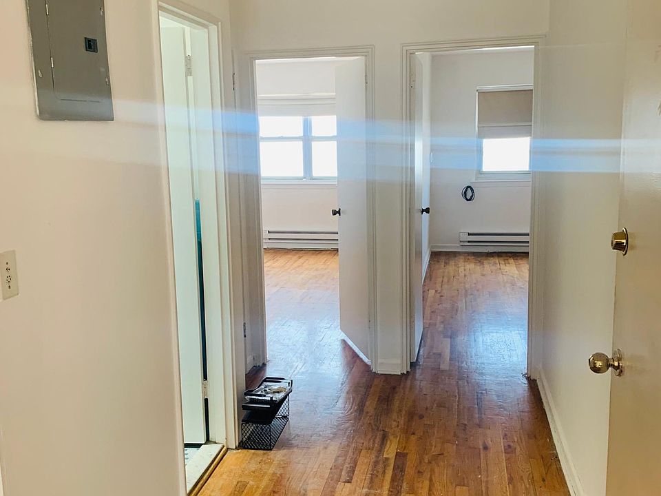 1st image of 7007 57th Dr Floor 3