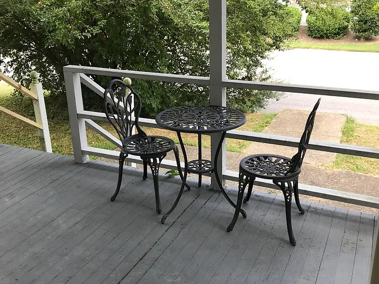 305 Pennsylvania Ave — Photo 10