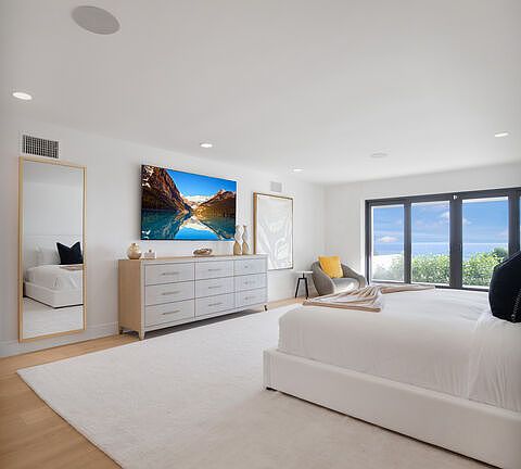 5th image of 30020 Morning View Dr