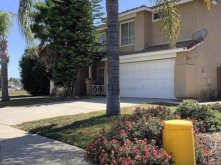 40639 Vernay St — Photo 2