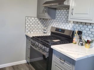 3423 E Joyce Dr, Fresno, CA 93703