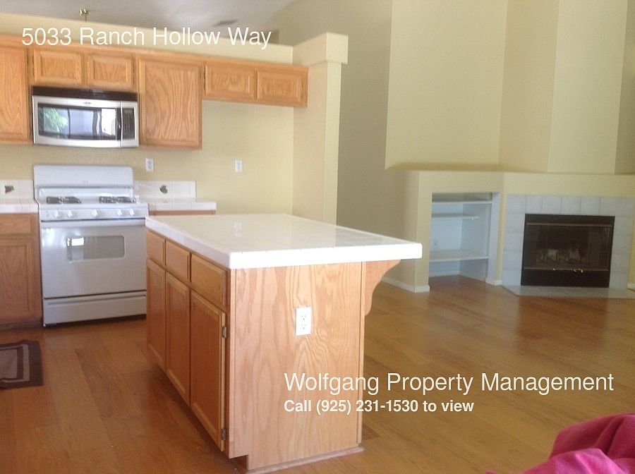 2nd image of 5033 Ranch Hollow Way
