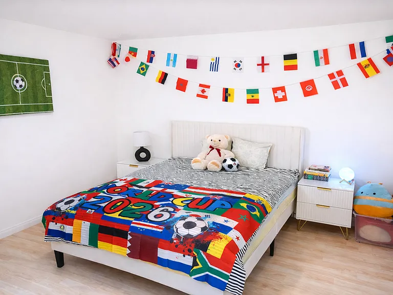 On Demand Setup | Turn Bedroom into a World Cup Themed Room