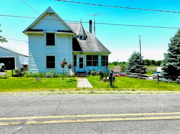 536 N Railroad St, Rives Junction, MI 49277