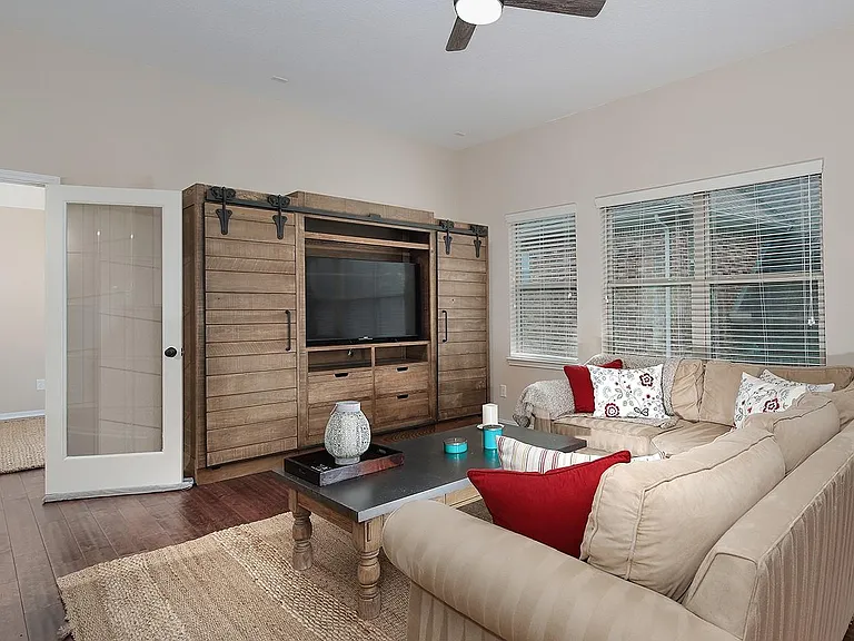 18 Shallowford Pl — Photo 29