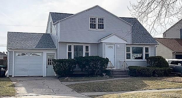 1st image of 111 N Ellwood Ave