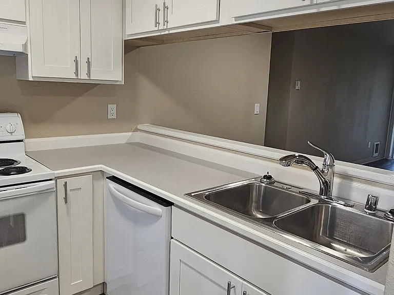 611 W Casino Rd #2A — Photo 4