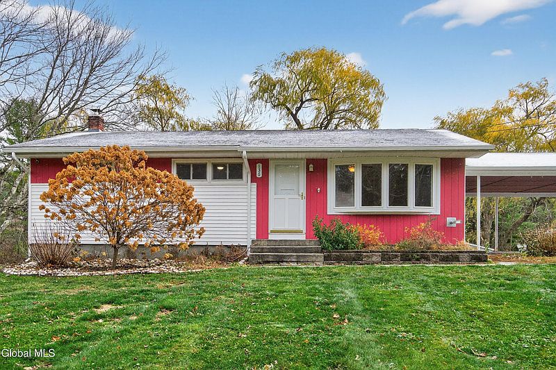 3rd image of 136 Stanton Road