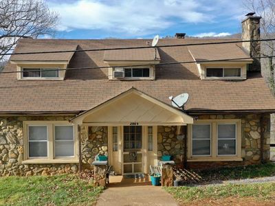 296 Savannah Dr, Sylva, NC, 28779