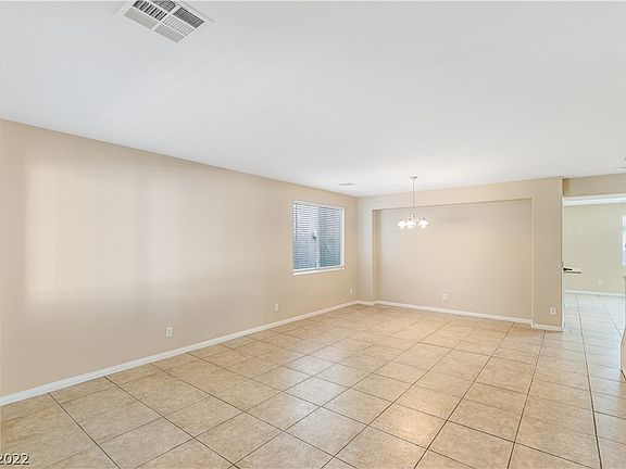 3rd image of 4235 Thunder Twice St
