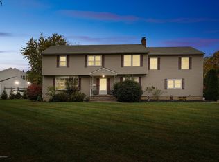 13 Buckingham Way, Freehold, NJ 07728