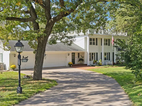 8420 Palm St NW, Coon Rapids, MN 55433
