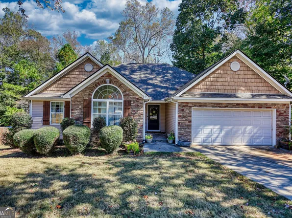 1244 Morrow Dr, Social Circle, GA 30025