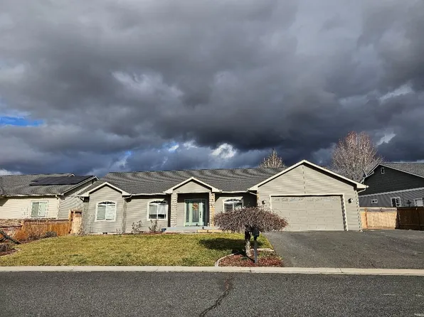 6405 Ventura Dr, Klamath Falls, OR 97603