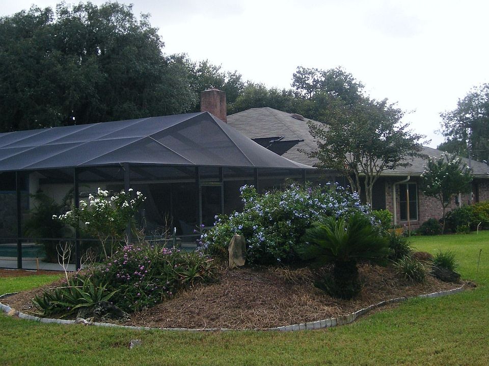 Northeast Corner(backyard)