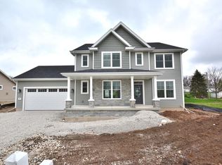 7374 S 50th St, Franklin, WI 53132